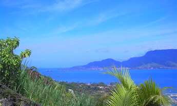 Imagem 2: Terreno com vista para o mar