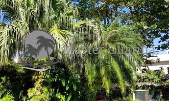 Imagem: Linda Casa com Piscina em local privilegiado