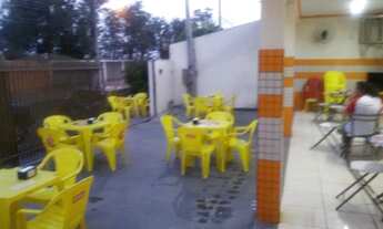 Imagem 2: 180M² de Área Construída na Rua Comercial