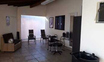 Imagem 2: 2 dormitórios, 1 suítes, 3 vagas na garagem