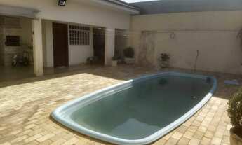 Imagem 7: 3 dormitórios, 1 suítes, 3 banheiro, 2 vagas na garagem