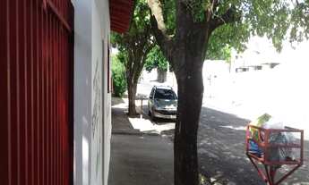 Imagem 2: 5 dormitórios, 2 banheiro, 2 vagas na garagem, 62M² de Área Construída