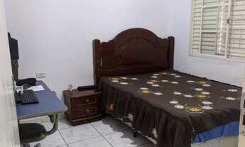 Imagem 5: 4 dormitórios, 1 suítes, 2 vagas na garagem, 106M² de Área Construída