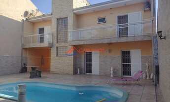 Imagem: Residência Duplex no Jardim Estoril, Guaratuba