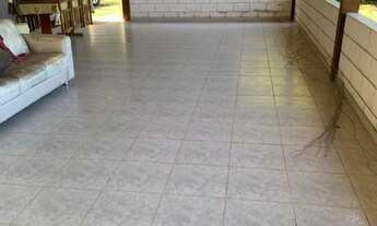 Imagem 3: 1 dormitório, 2 banheiro