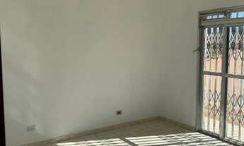 Imagem 2: Casa na região Central de Caieiras