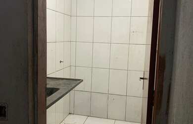 Imagem 5: Galpão Industrial para Locação no Bairro Pólo Industrial de Franco da Rocha-SP: 2 Salas, 4