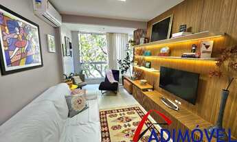 Imagem 2: Apartamento em Santa Lúcia! Com 2 Quartos, 1 Suíte, 1 Vaga, 70m²