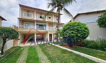 Imagem: Casa Triplex em Morada de Camburi! 5 Quartos