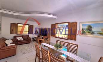 Imagem: Casa Duplex em Jardim Camburi! Com 4 Quartos