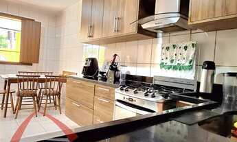 Imagem 5: Casa Duplex em Jardim Camburi! Com 4 Quartos, 1 Suíte, 3 Vagas, 170m²