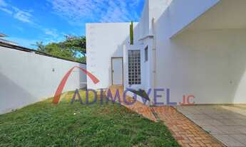 Imagem 7: Casa Linear na Mata da Praia! Com 3 Quartos, 1 Suíte, 2 Vagas, 227m².!