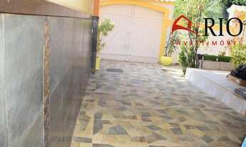 Imagem 2: Casa em condomínio na Täquara, c/4 quartos e 242 m2 p/ R$ 750.000,00