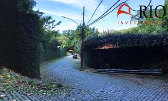 Imagem 4: Terreno localizado na Gávea, em um dos locais mais valorizados deste agradável bairro. Fic