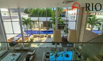 Imagem: Mansão junto a Praia da Barra