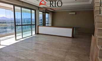 Imagem 2: Imperdível Cobertura de Luxo na Barra da Tijuca, Rio de Janeiro - 4 Quartos, 1 Suíte, 2 Sa