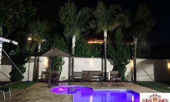 Imagem: Venda Casa com 4 Suítes (2 com Closet)