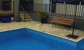 Imagem 4: Casa térrea a venda com 4 Suítes em Condomínio - Piscina com aquecimento