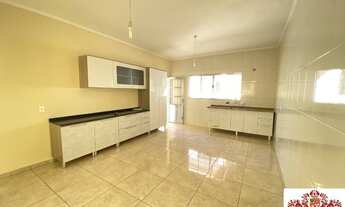 Imagem 6: Venda Casa Térrea com 3 Dormitórios (sendo 2 Suítes) - Residencial dos Lagos