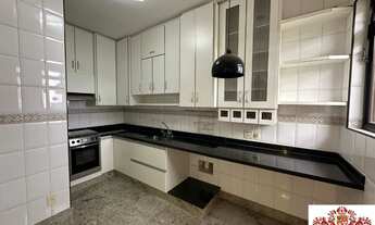 Imagem: Venda de casa no Centro de Bragança com