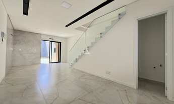 Imagem: Sobrado geminado na melhor localização