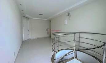 Imagem 4: Cobertura Duplex toda reformada na Praia da Costa!