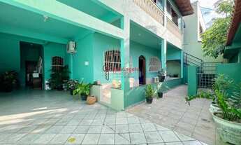 Imagem 1: Ampla casa de 3 andares, com quintal e terraço em Ataíde!