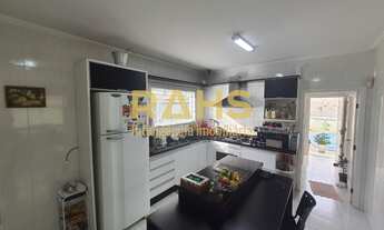 Imagem: Linda Residência a Venda no Anita Garibaldi