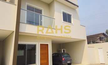 Imagem 3: Sobrado Geminado em Condomínio no Bairro Bom Retiro em Joinville - RAHS Imobiliária