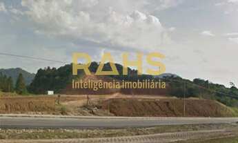 Imagem: Terreno de 60.000 m² na BR 101 com 127,85