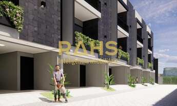 Imagem 2: Sobrado Triplex Bairro Glória (casas 2, 3 e 5