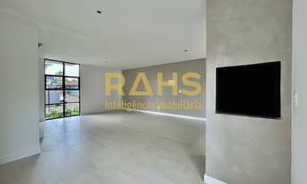 Imagem 7: Sobrado Alto padrão a venda com 113,15 m² de área construída, 1 suíte e 2 quartos a venda