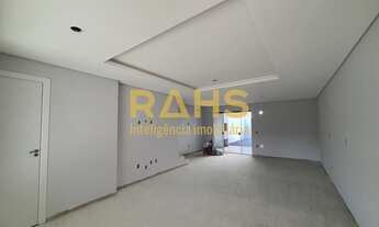 Imagem 2: Sobrado a venda com 3 Quartos no Bairro Saguaçu em Joinville