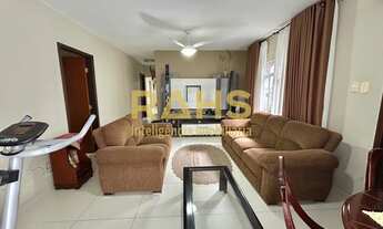 Imagem 6: Casa com 3 quartos sendo 1 suíte, 3 vagas de garagem, área de churrasqueira e amplo quinta