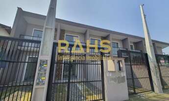 Imagem 1: Sobrado Geminado com 3 quartos e 1 suíte no bairro Espinheiros