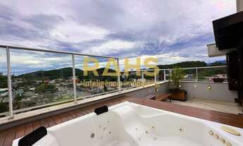 Imagem: Cobertura plana com Jacuzzi no América