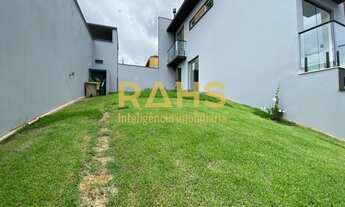 Imagem: Geminado Triplex à venda no bairro Floresta