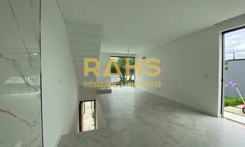 Imagem 3: Geminado Triplex à venda no bairro Floresta em Joinville/SC