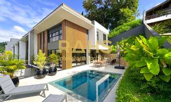 Imagem: Casa a venda com 3 suítes no Bairro américa