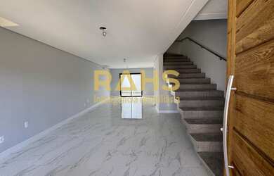 Imagem 4: LInda casa geminda com 3 quartos, sendo 1 suite,com 121,73m² de area privativa, area de te