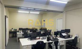 Imagem 3: Galpão Comercial à Venda na João Colin, América - Joinville-SC, 15 Vagas de Garagem, 1.410