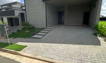 Imagem: Casa de alto padrão no Residencial Maria