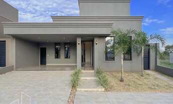 Imagem: Linda casa em condomínio à venda em Bady