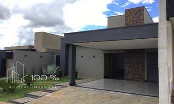 Imagem: Casa no condomínio Maria Julia em São