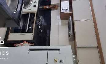 Imagem 4: Apartamento à venda em ótima localização com 2 quartos, 1 banheiro e 2 vagas de garagem