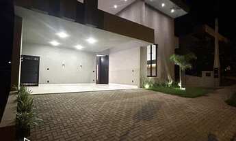 Imagem: Imperdível Casa em Condomínio no Golden