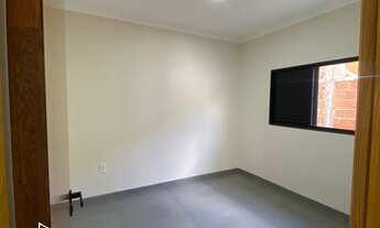 Imagem 4: Imperdível! Casa com 2 quartos e 2 vagas de garagem no Residencial Santa Regina, São José