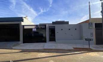 Imagem: Imperdível! Casa com 2 quartos e 2 vagas