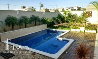 Imagem 2: Casa de luxo em condomínio com área gourmet e piscina em São José do Rio Preto-SP - Parque