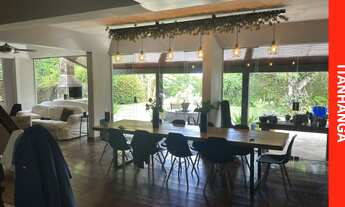 Imagem: Impecável casa em condomínio à venda